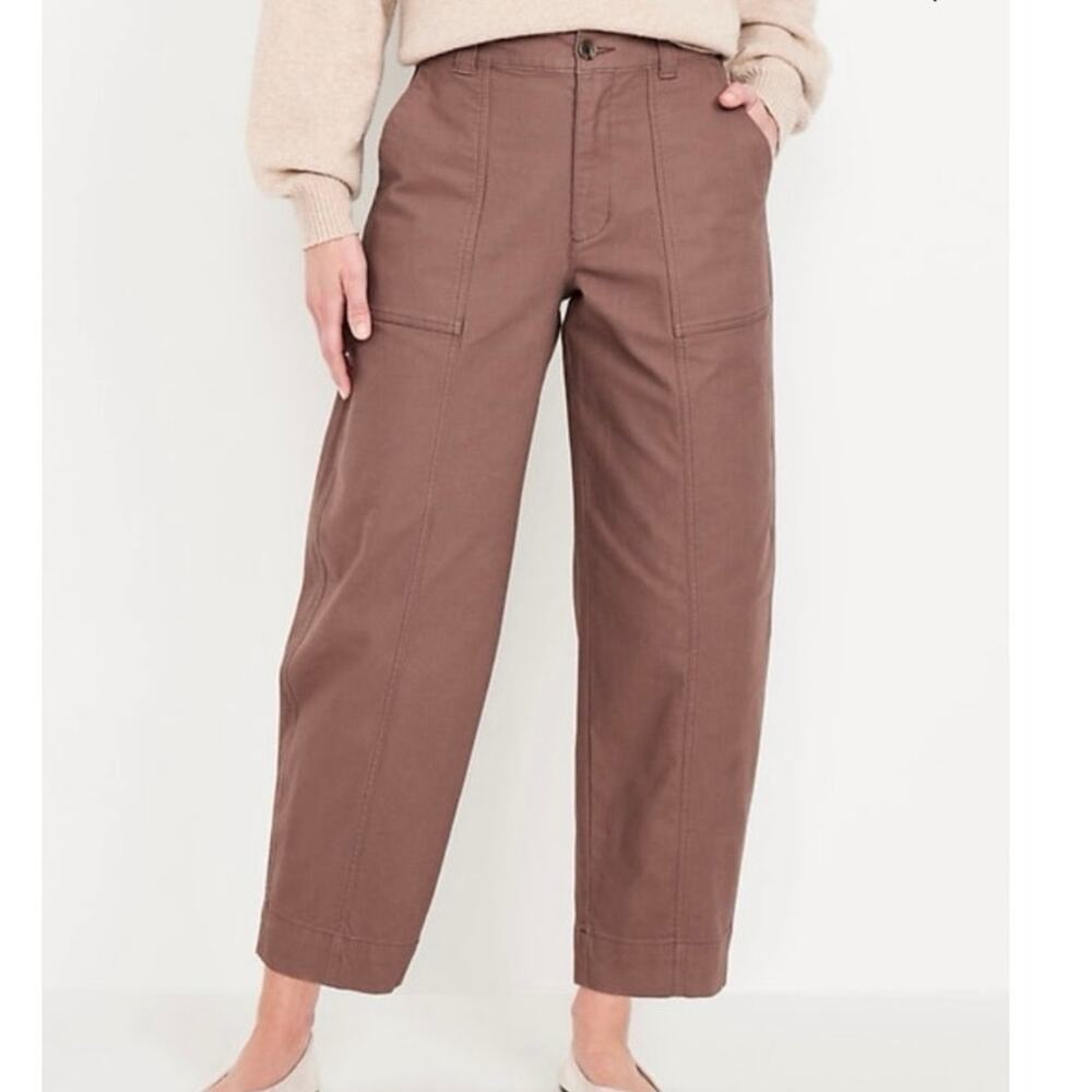 Old Navy Women's Straight Leg Utility Pants in Mauve Brown